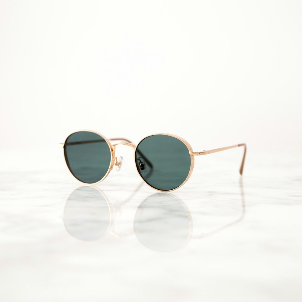 Retro Cat-Eye Sunglasses